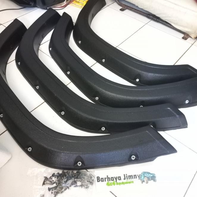 Pender Katana Over Fender Jimny Kotak New Bahan Karet Kualitas Bagus