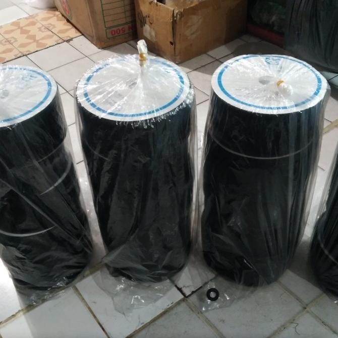 

Velcro Perekat Warna Hitam Lebar 10Cm Sepasang (Kasar Dan Halus) Pambud.Outlts