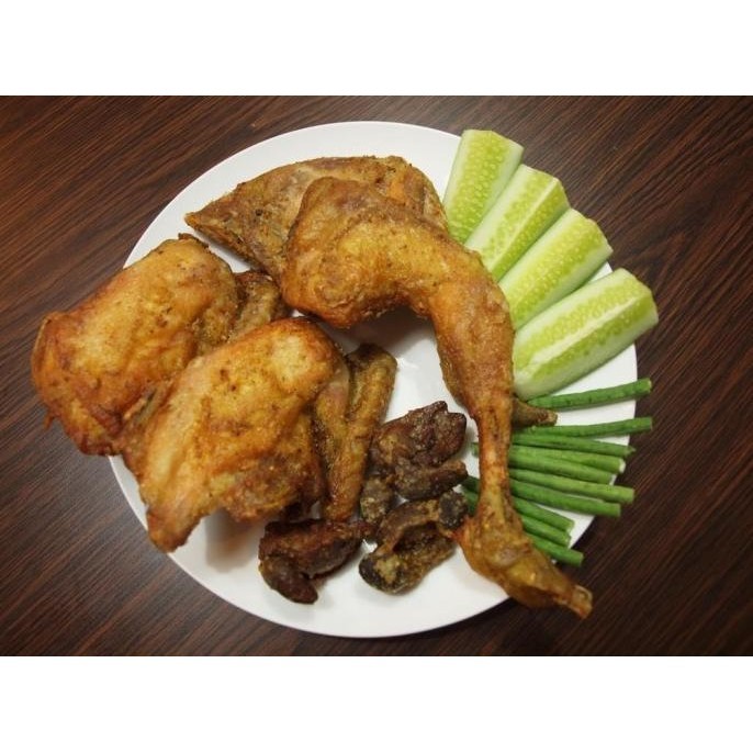 

Ayam Goreng Khas Surabaya (Kemasan Vakum/Frozen) - Ayamking Jakarta Revi Staroutlet