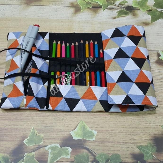 

Roll Pencil Case / Tempat Pensil Gulung - Tribal