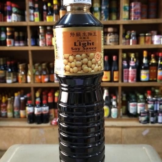 

Tai Hua Light Soy Sauce - Kecap Asin 640Ml