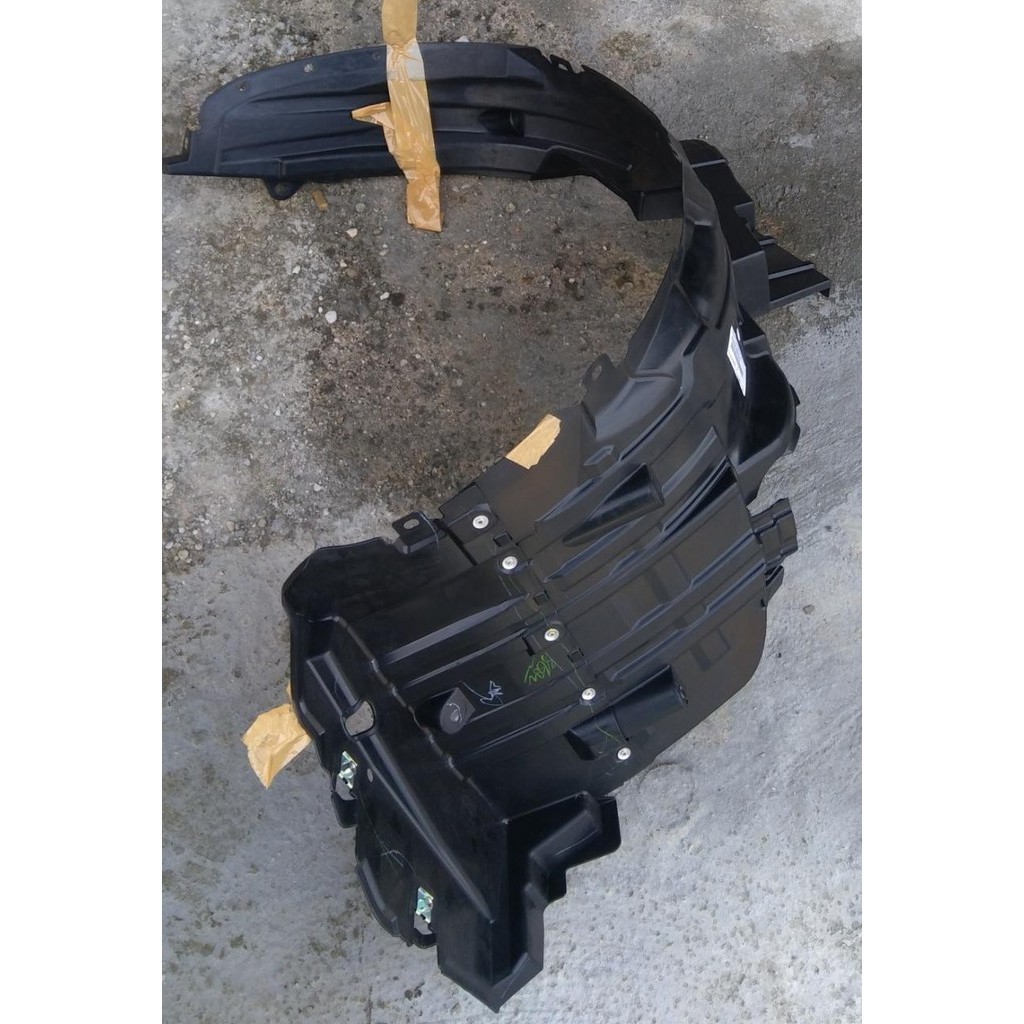 LINER FENDER DEPAN RH KANAN 53805BZ070* TOYOTA AVANZA VELOZ 2015 - 2020