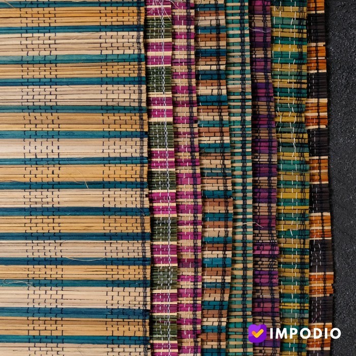 BARU TAPLAK BAMBU IMPODIO / TATAKAN ANYAMAN LIDI / PROPERTI FOTO