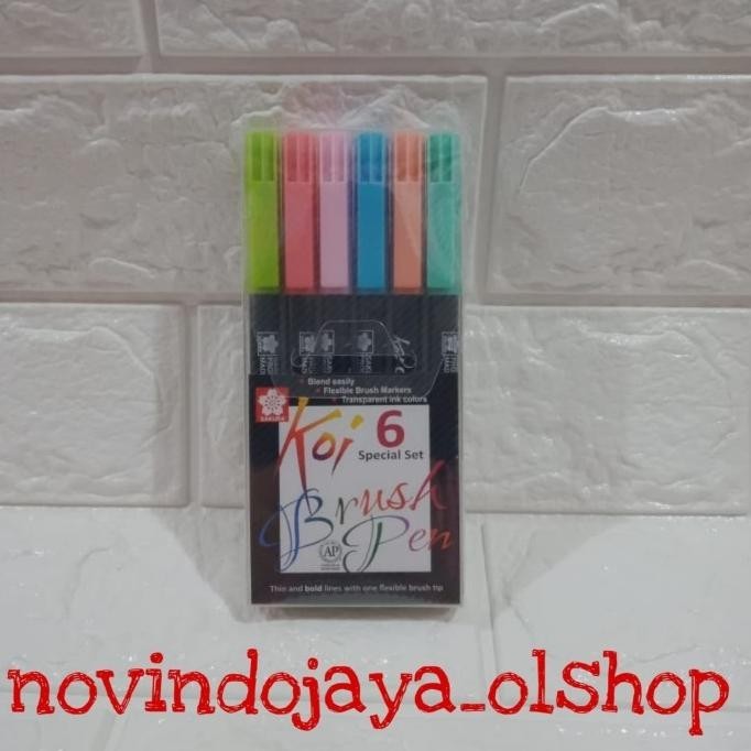 

Koi brush pen warna pastel