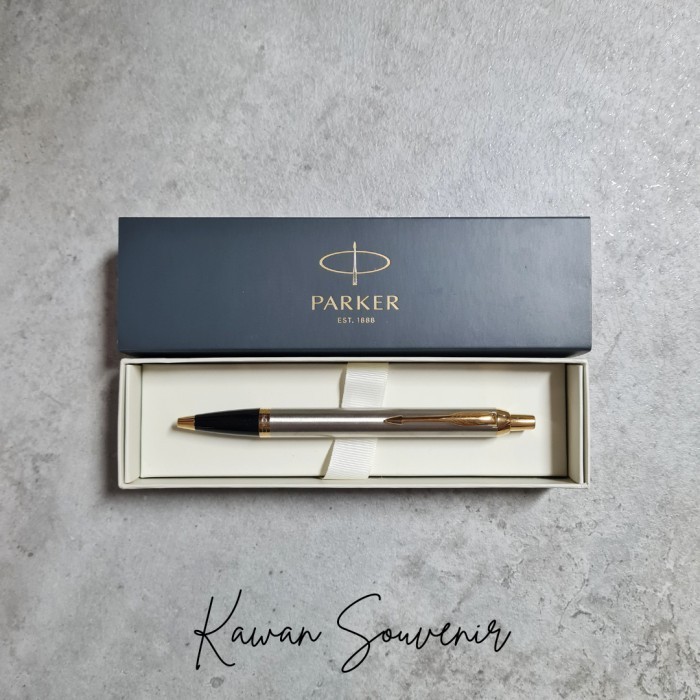 

Pulpen Parker Original IM Brushed Metal Gold Trim Klip Emas BP