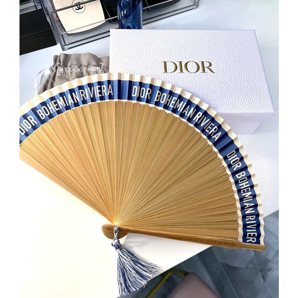 

【Louis】Hadiah VIP Di*r 2021 Kipas Biru Baru Kipas Mewah Biru Indah (dengan Kantong Kertas)