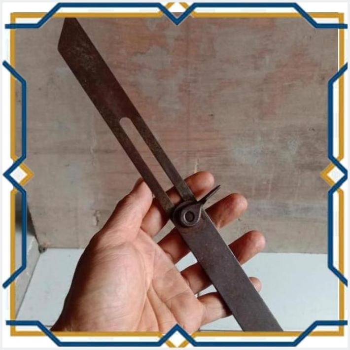

[GAG] PERKAKAS ANTIK SERBAGUNA PENGGARIS PASEKON