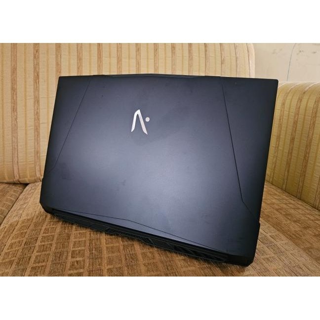 Laptop Gaming Aftershock N8 I7-8750H 16Gb Gtx 1050 4Gb