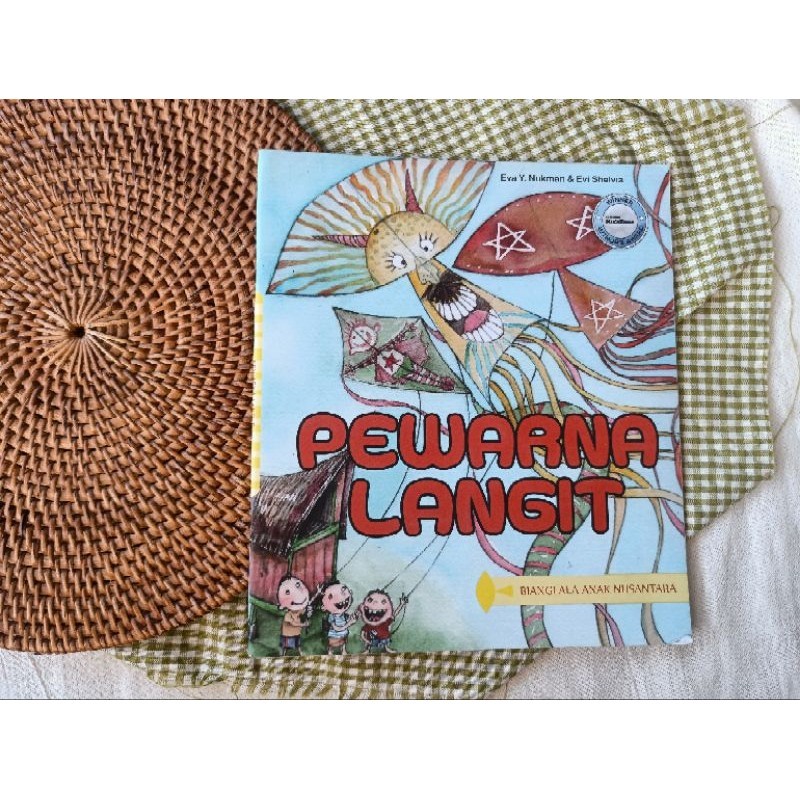 Litara : Pewarna Langit Buku cerita ANak Jenjang B3 [Litara]