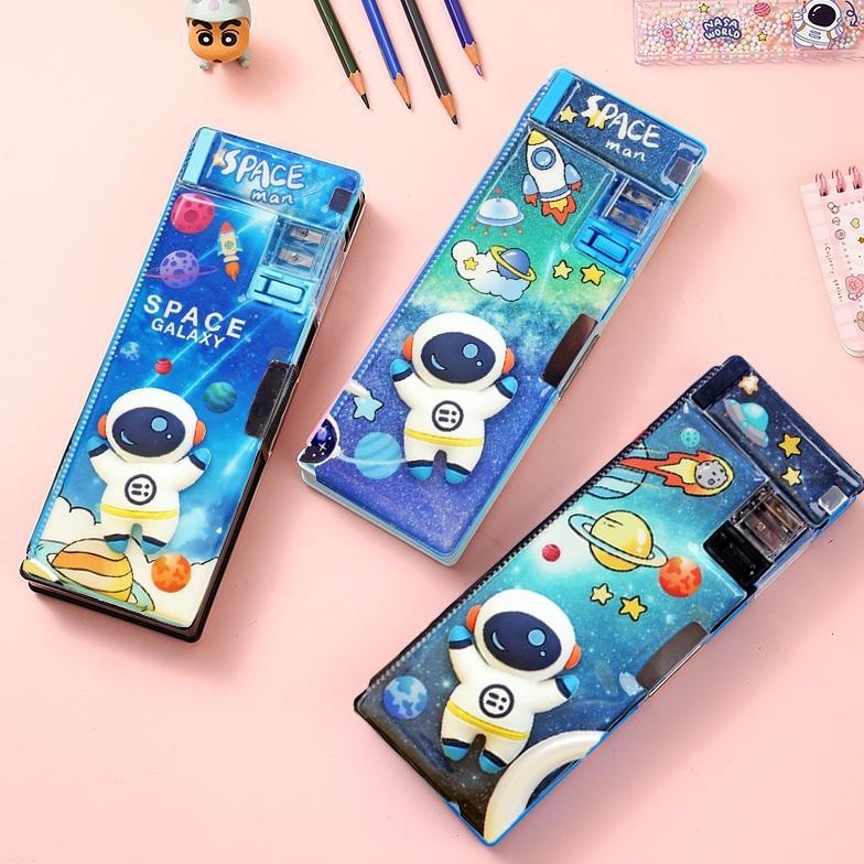 

Super Murah Matougui -Kotak Pensil Anak Tempat Pensil Multifungsi Motif Storage Box Lapisan Ganda Tunggal Dengan Rautan Kapasitas Pencil Astronaut 3D Cartoon Multi -Fungsi Kotak Pensil Hig Quality