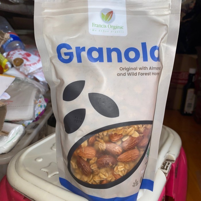 

Francis organic granola 250g K02