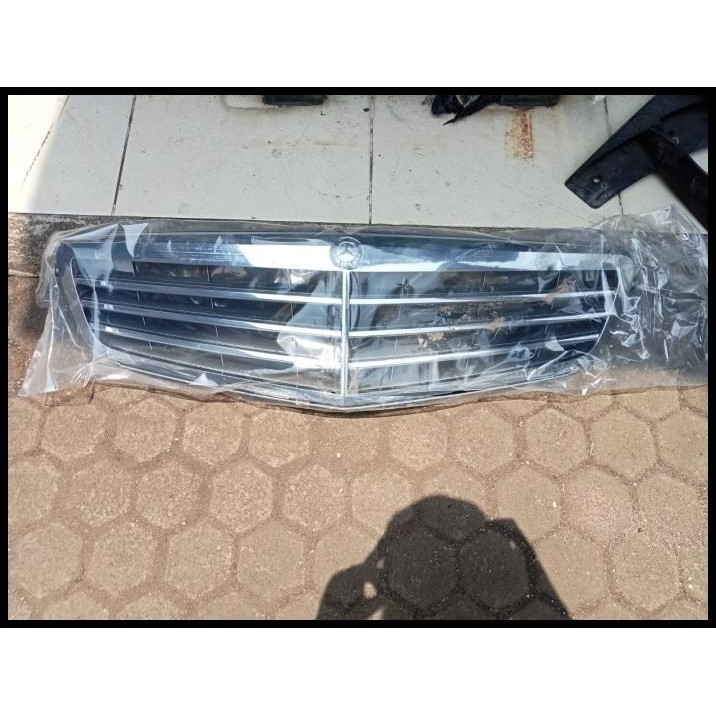 TERBARU GRILL MERCEDES BENZ C200 W204 MURAH 