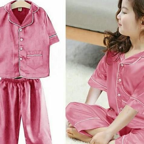 Piyama Anak Perempuan Satin Baju Tidur Setelan Rumahan Polos 4-6 Tahun