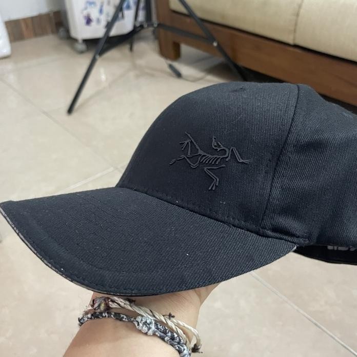 ARCTERYX BIRD CAP BLACK GOOD CONDITION NOT NEW ERA