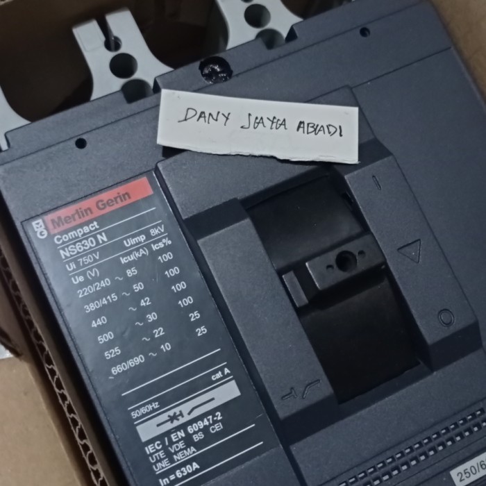 Mccb 630A 50Ka 3P 3Phase Schneider Merlin Gerin Ns630 N Ns630N Ori