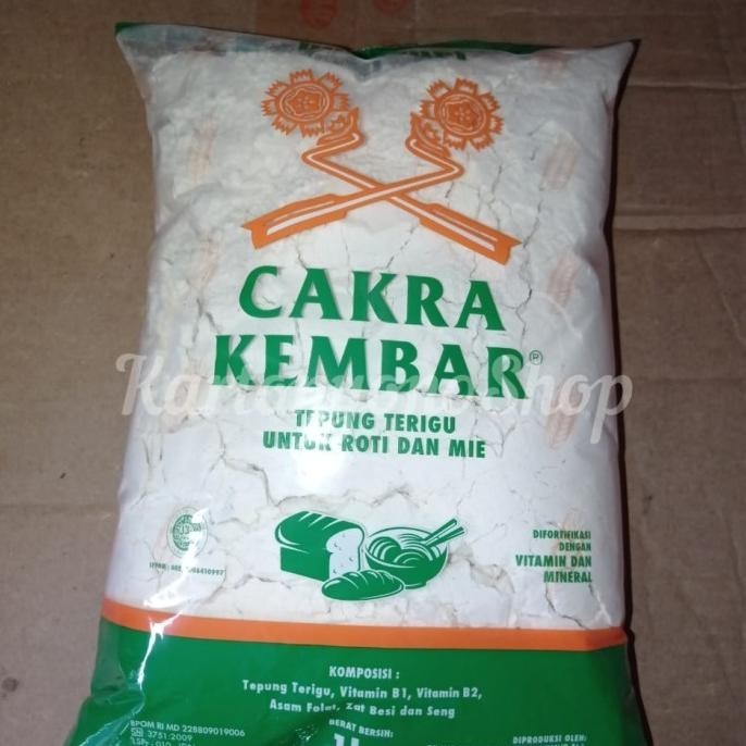 

Tepung Terigu Cakra Kembar 1kg Per Dus isi 12bks