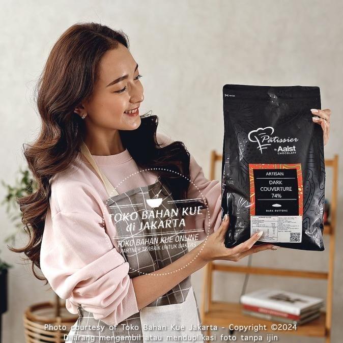 

Patissier Chocolate 74% Dark Couverture 2,5Kg Sak Cokelat Coin Coklat