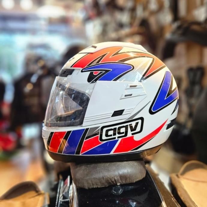 - HELM AGV JADUL FULLFACE SIZE M LANGKA JADUL