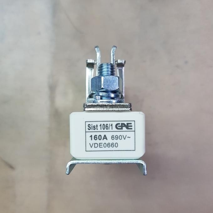 GAE NT / NH Fuse Holder / Rumah Fuse NT00 / NT-00