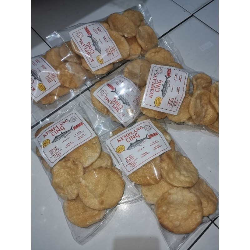 

KEMPLANG IKAN CING SNACK OLEH-OLEH KHAS BANDAR LAMPUNG ASLI PALEMBANG