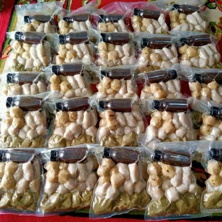 

PEMPEK IKAN ASLI 35PCX/35MIX FREE CUKA KENTAL PEDAS KHAS PALEMBANG ASLI ASLI PALEMBANG