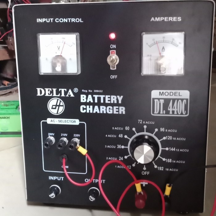 Charger Aki Delta Dt 440C Alat Cas Aki Motor Mobil