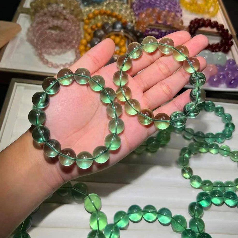 Natural Emerald Green Fluorite Bracelet Fantasy Wizard of Oz Fluorite Bracelet Transparent Mint Gree