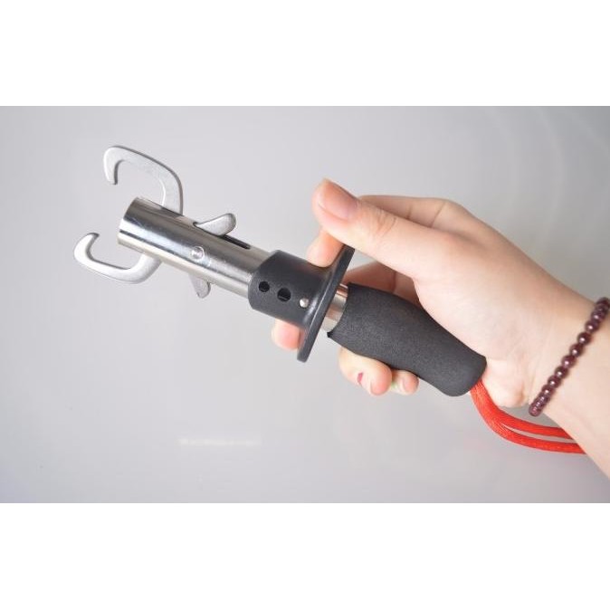 

Fishing Lip Grip / Alat Penjepit Bibir Ikan Fish Grip Gripper Fishing