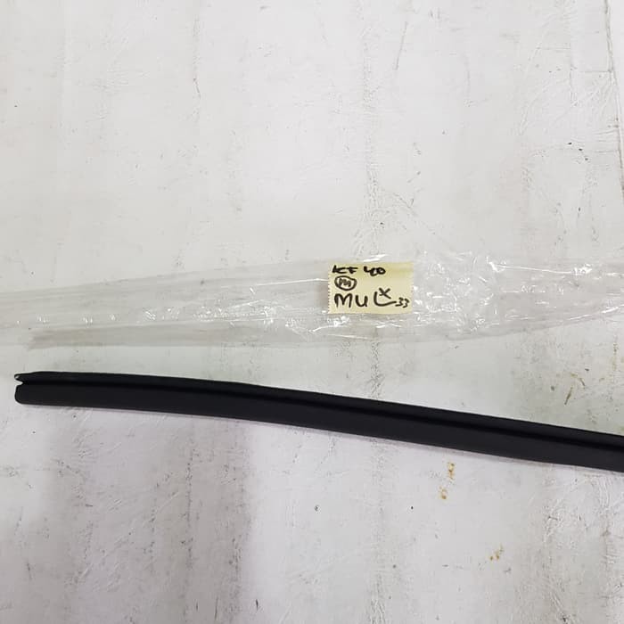 hanya disini] Karet List Pelipit Kaca Pintu Dalam Kiri LH Toyota Kijang Super 5K