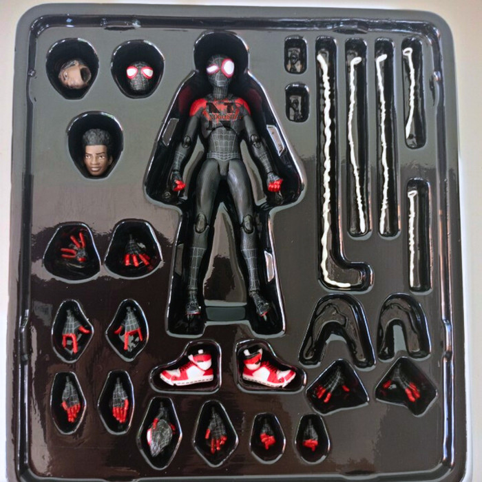 Mafex 107 Spiderman Miles Morales Into The Spider Verse Action Figure Spider Man