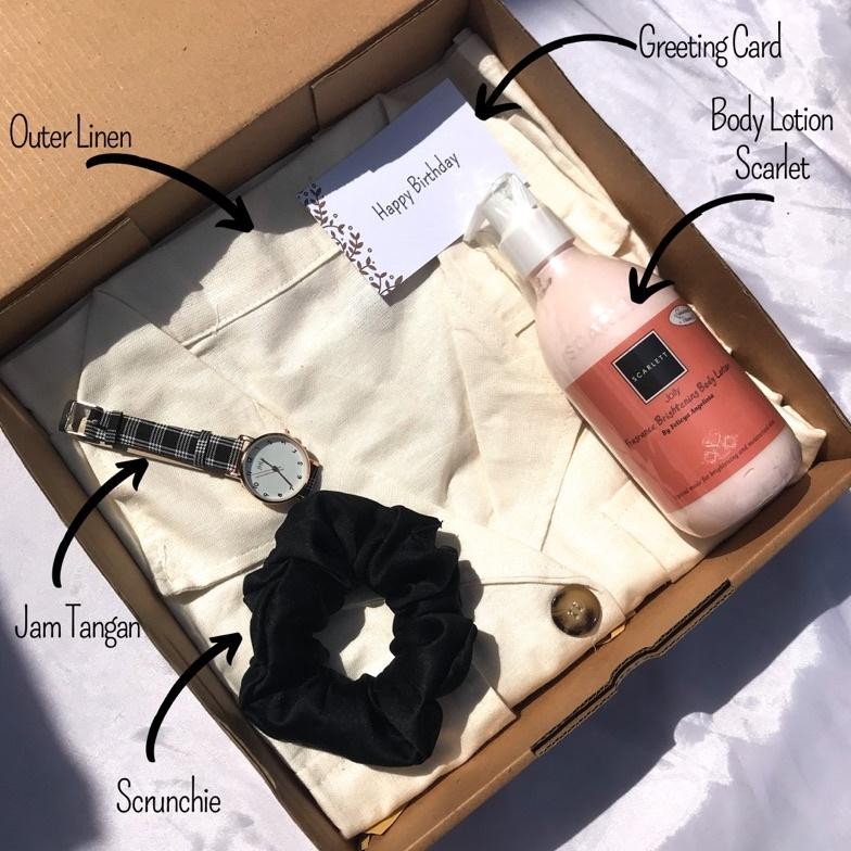 

fgk-45 [B3311]HAMPERS OUTER CEWEK PARFUM DAN SCARLETT/KADO PACAR/KADO ULANG TAHUN CEWEK/KADO ANNIVERSARY/KADO VALENTINE/KADO WEDDING/KADO WISUDA/HAMPERS LEBARAN/HAMPERS RAMADHAN/HAMPERS NATAL/HAMPERS TAHUN BARU/KADO VALENTINE Premium