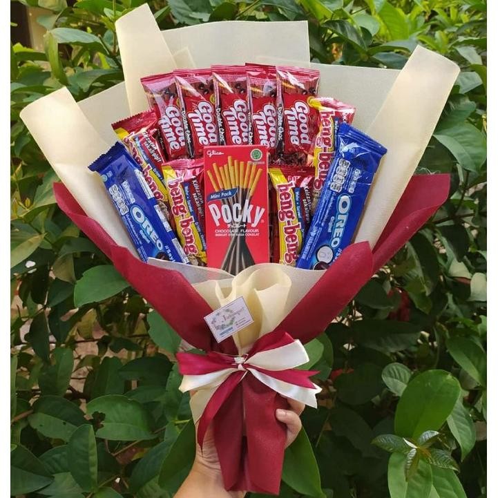 

FUZ-611 (S) BUKET CANTIK GOOD TIME MENAWAN/paket/bingkisan Snack Ulang Tahun/Ultah/ Wisuda/Kado/Hadiah Sale