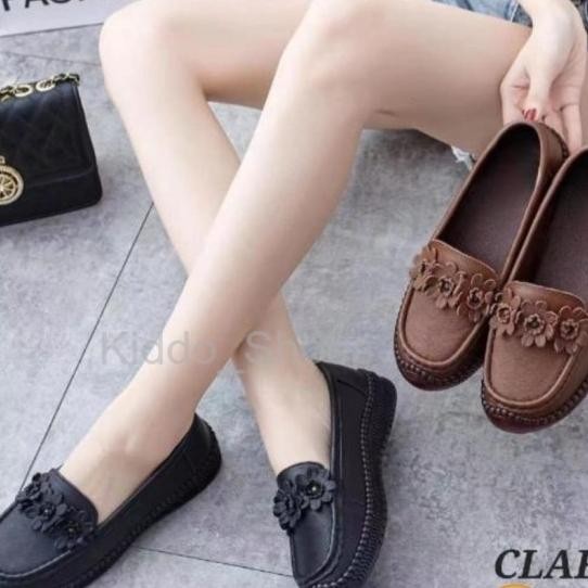 Clarks 1161 Women Shoes Slip On Genuine Leather