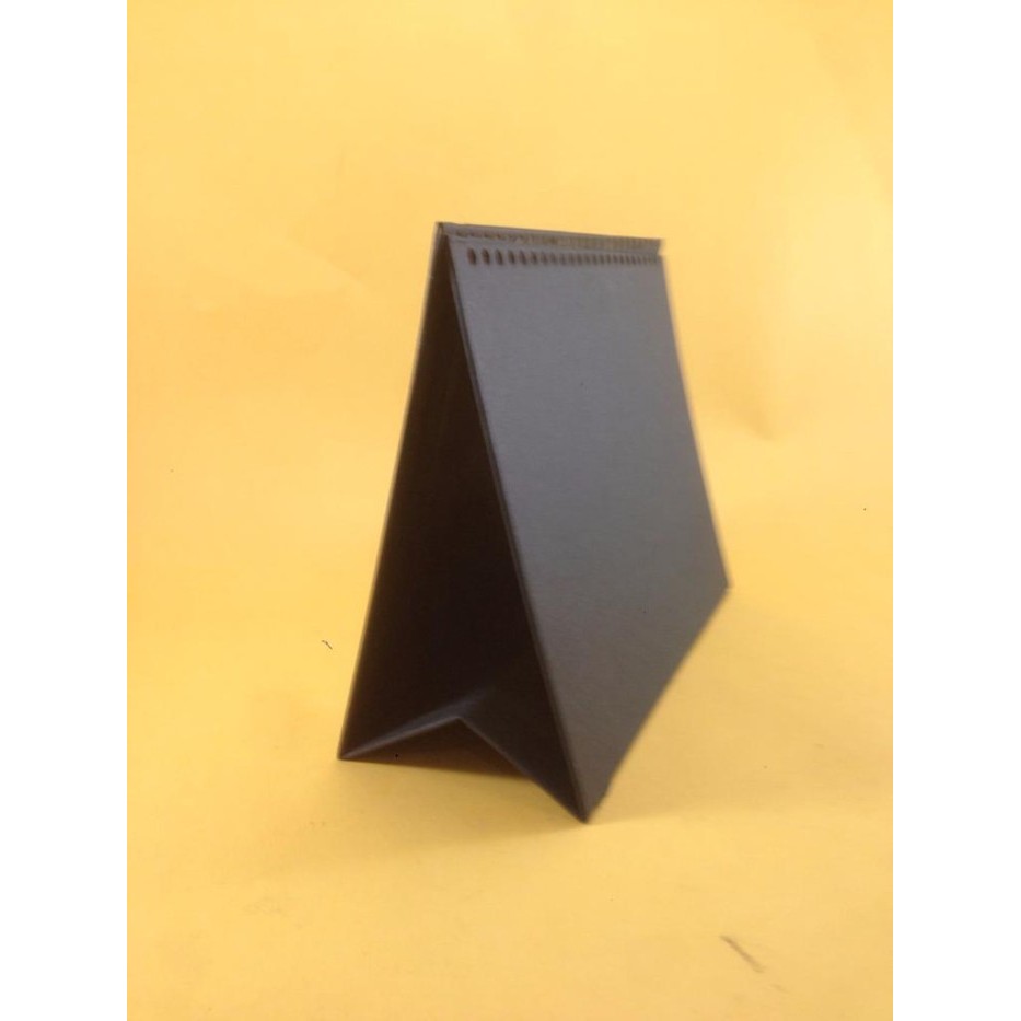 

Promo Rf4. Dudukan Kalender Meja A5 21cmx15cm Keren