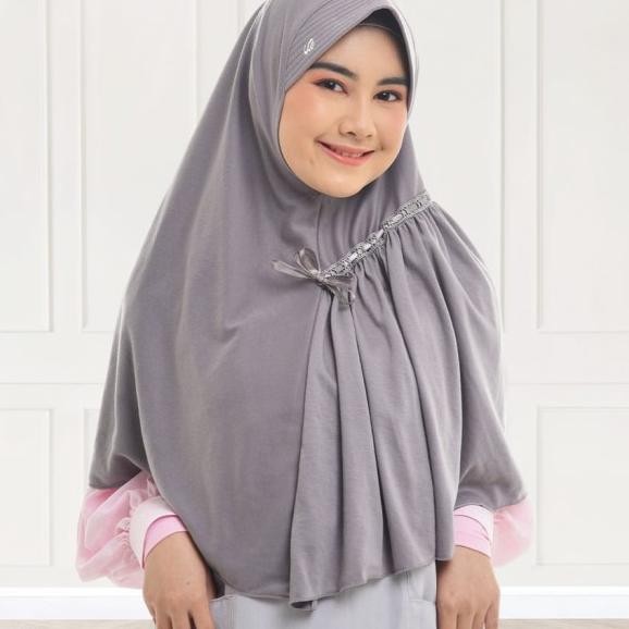 Rabbani Kerudung Ara , Jilbab Instan Dengan Aksen Serut Pita Depan