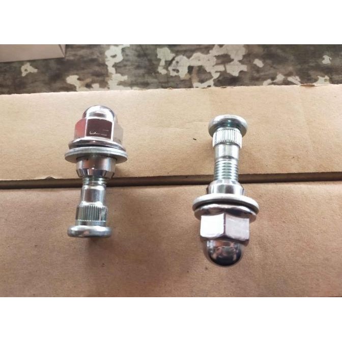 Shockbreaker & Kaki Kaki Mobil Set Baut Dan Mur Roda Mitsubishi Xpander Triton Pajero Sport