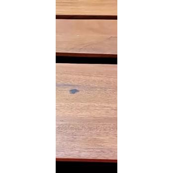 Talenan Kayu Ulin, Berkaki