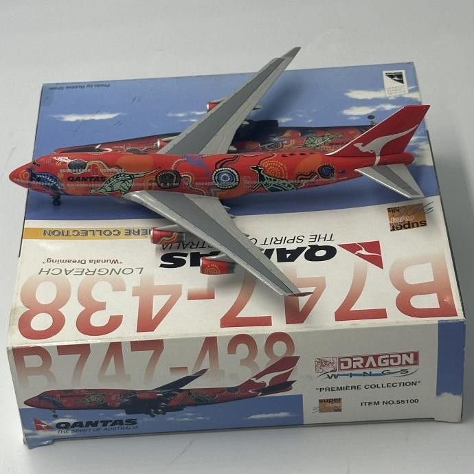 Diecast Dragon Wings 1/400 B747-438 Qantas "Wunala Dreaming"