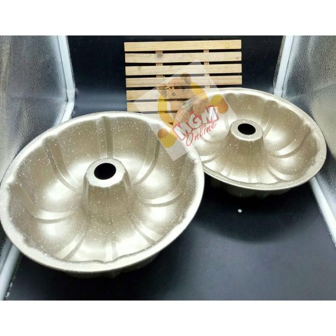 

Loyang tulban Teflon 24cm anti lengket cetakan kue bolu dan agar 2615