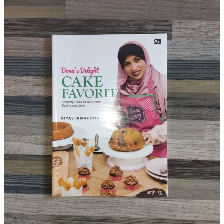 BUKU DONA'S DELIGHT CAKE FAVORIT