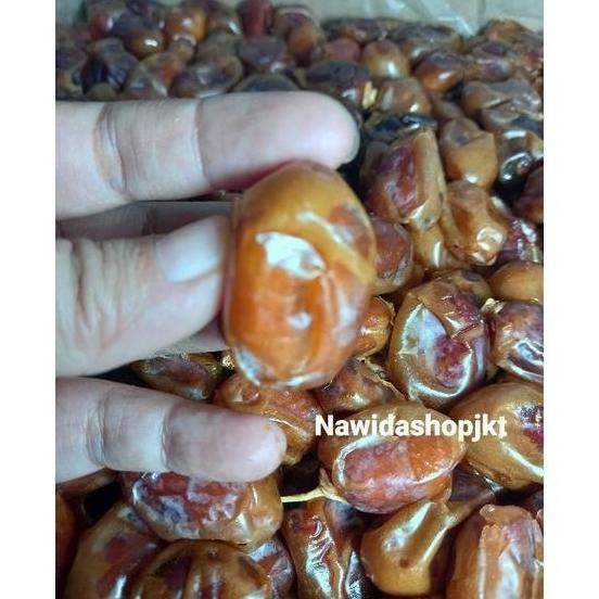 

KURMA KHALAS AL SA'AD 10 KG DUSAN ENAK EMPUK DISTRIBUTOR KURMA JAKARTA FITRARAMADAN66