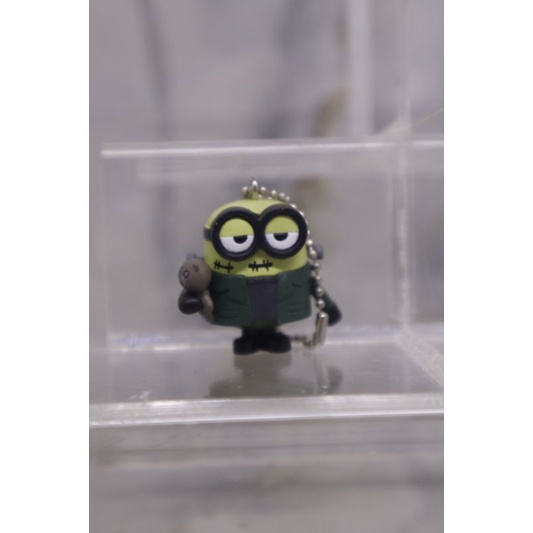 Monster costume minion figure mascot Despicable Me / Keychain / Halloween / Takara Tomy Arts Bob zom