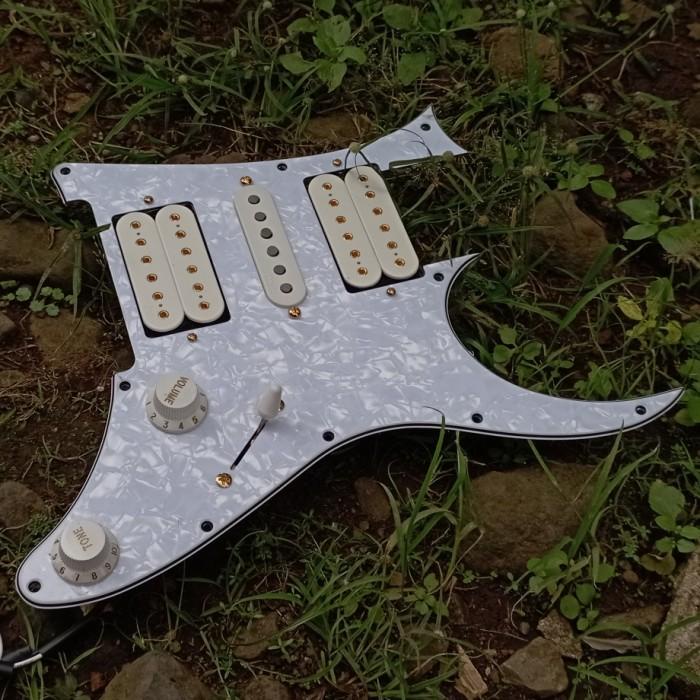 Loaded Pickup Gitar Dimarzio Evolution HSH Ibanez Pickguard