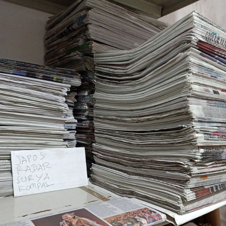 Terlaris koran bekas baik 1/2 kg 500 gram kompas jawa pos radar surya bhirawa