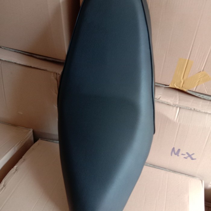 Jok motor ABSOLUTE REVO