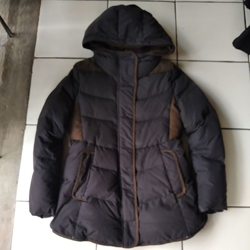 Jaket Bulang cewek The Izzat Collection New York