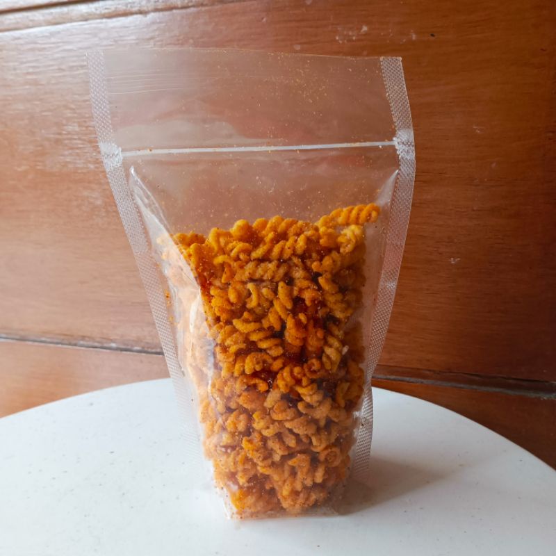 

Makaroni Ulir Pedas 150 gram