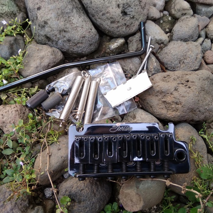 Bridge Gitar JP Modern Tremolo Sterling By Musicman JP70 7 String