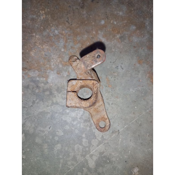 Tuas Pengungkit Rem Belakang Tiger Revo original