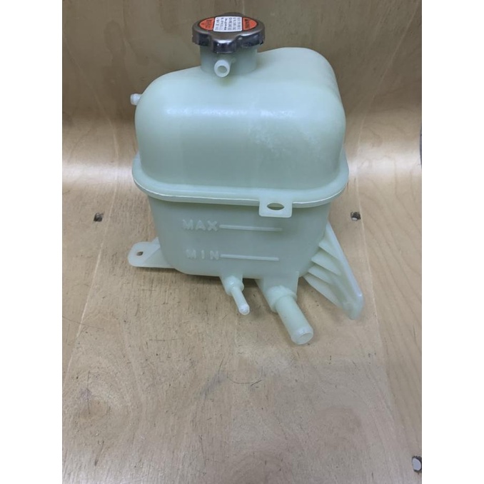 Tabung Radiator Hyundai Trajet